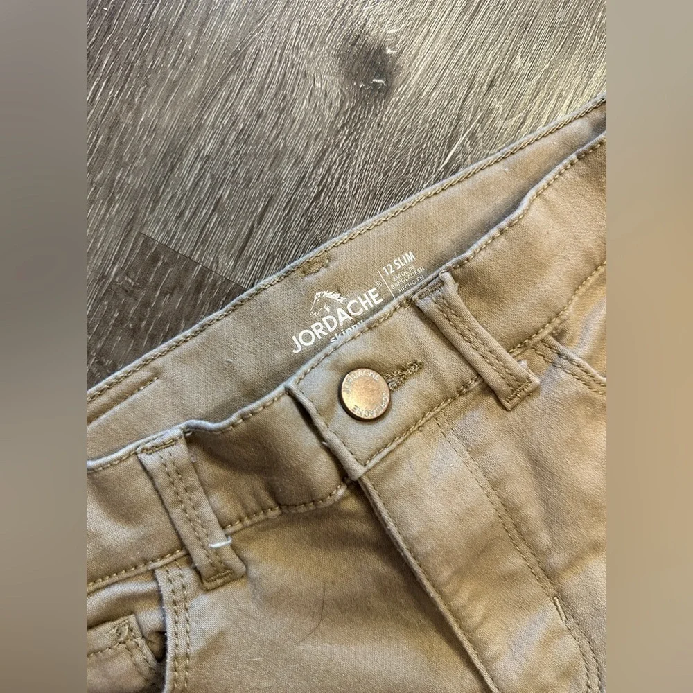 Girls Jordache khakis